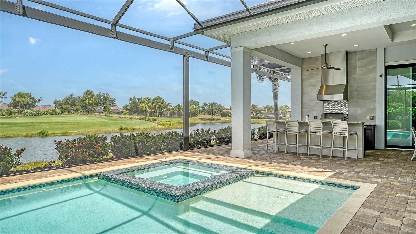 ESPLANADE PH IV - Residential Lease