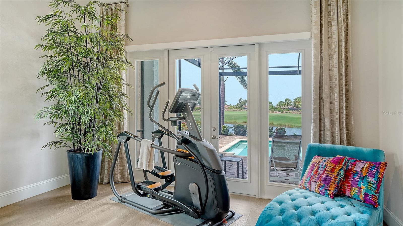 ESPLANADE PH IV - Residential Lease