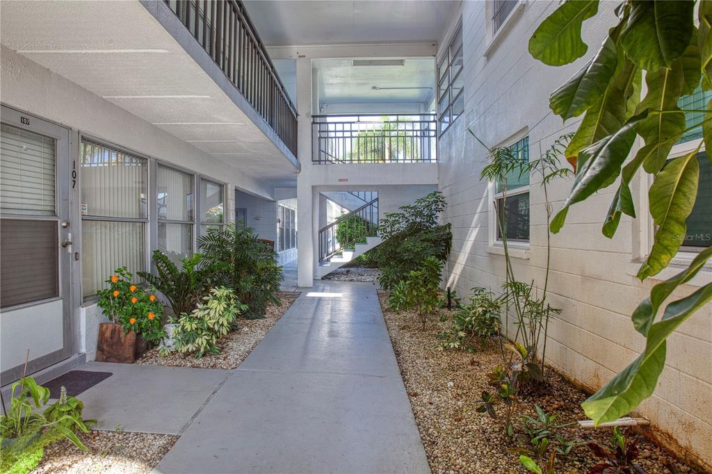 Photo of 3100 Hartford Street N #203, St Petersburg, FL 33713 (MLS # TB8407366)