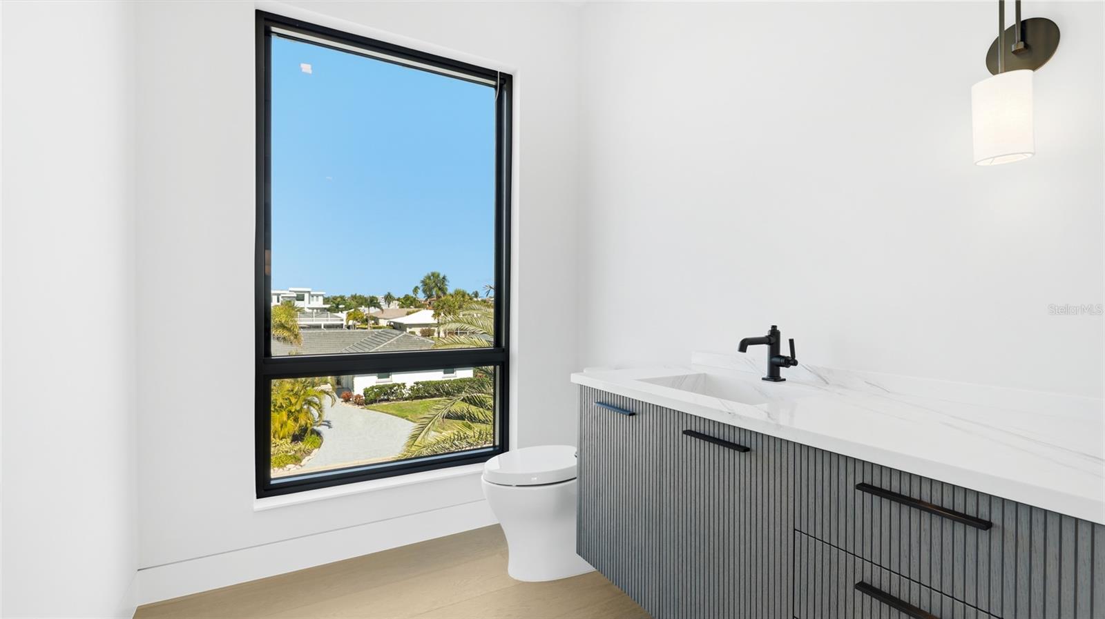 COUNTRY CLUB SHORES SEC 02 - Residential