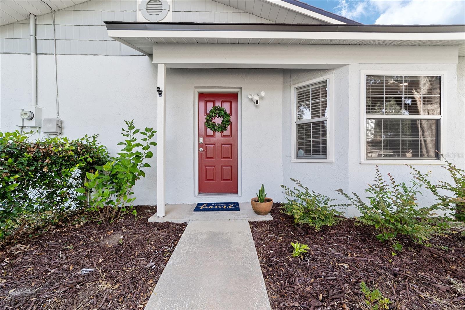 3844 SE 9TH PLACE