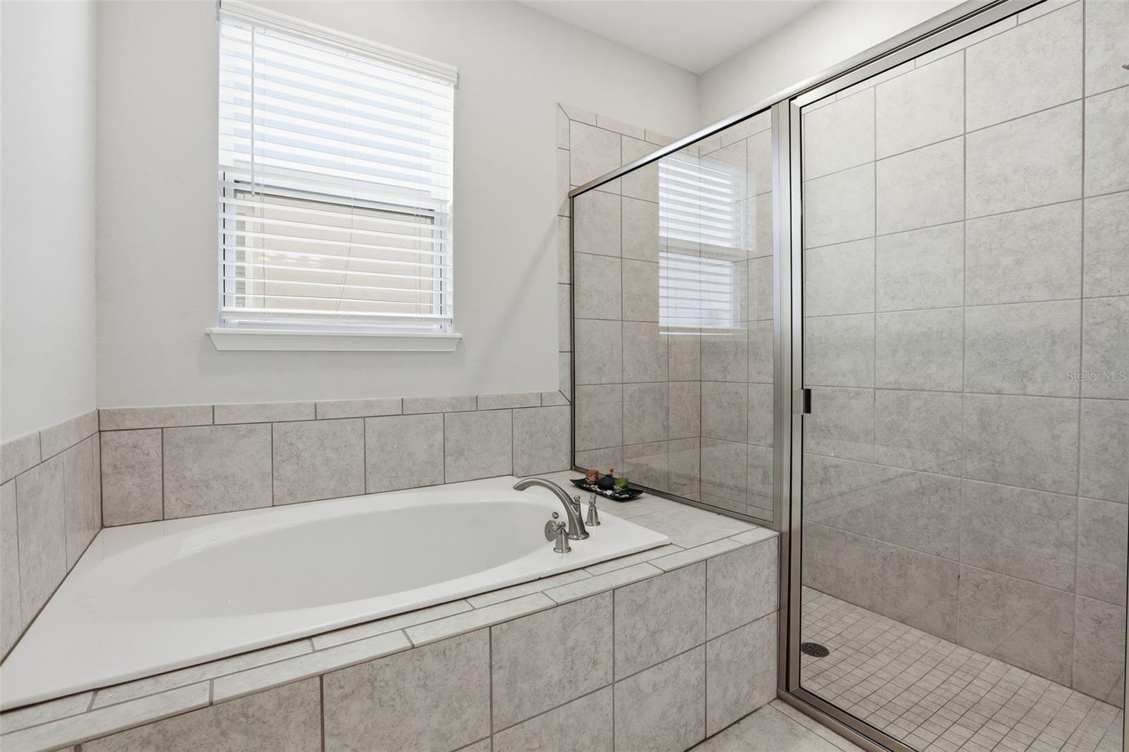 REUNION WEST PH 4 - Residential