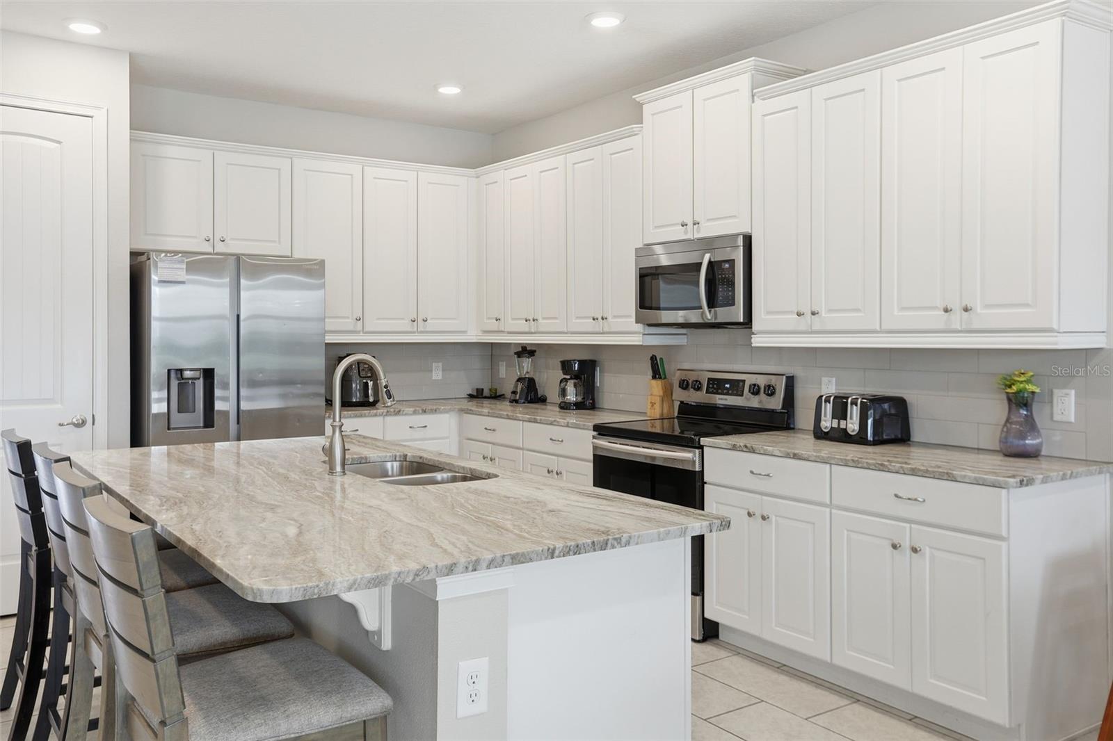 REUNION WEST PH 4 - Residential