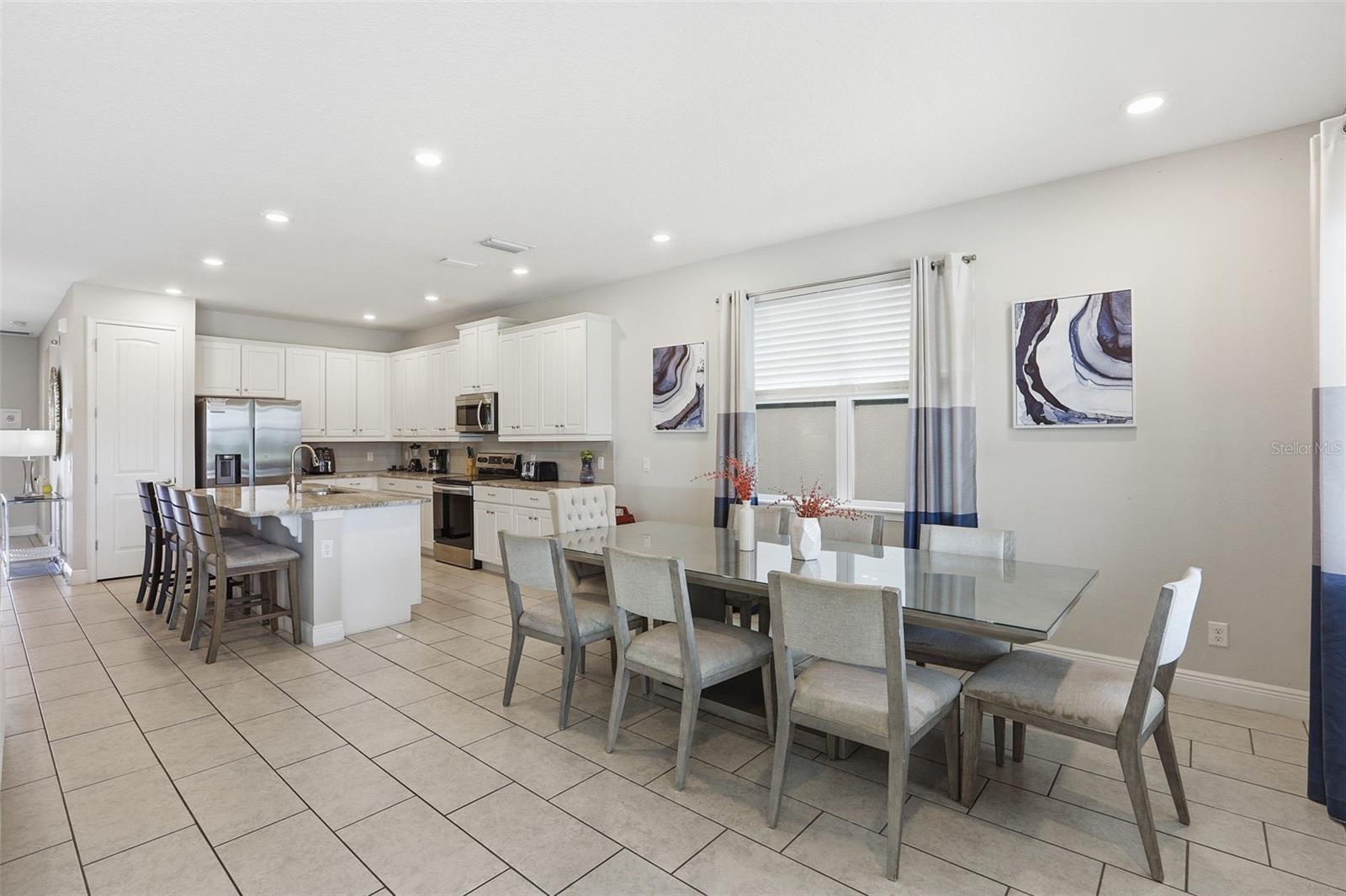 REUNION WEST PH 4 - Residential