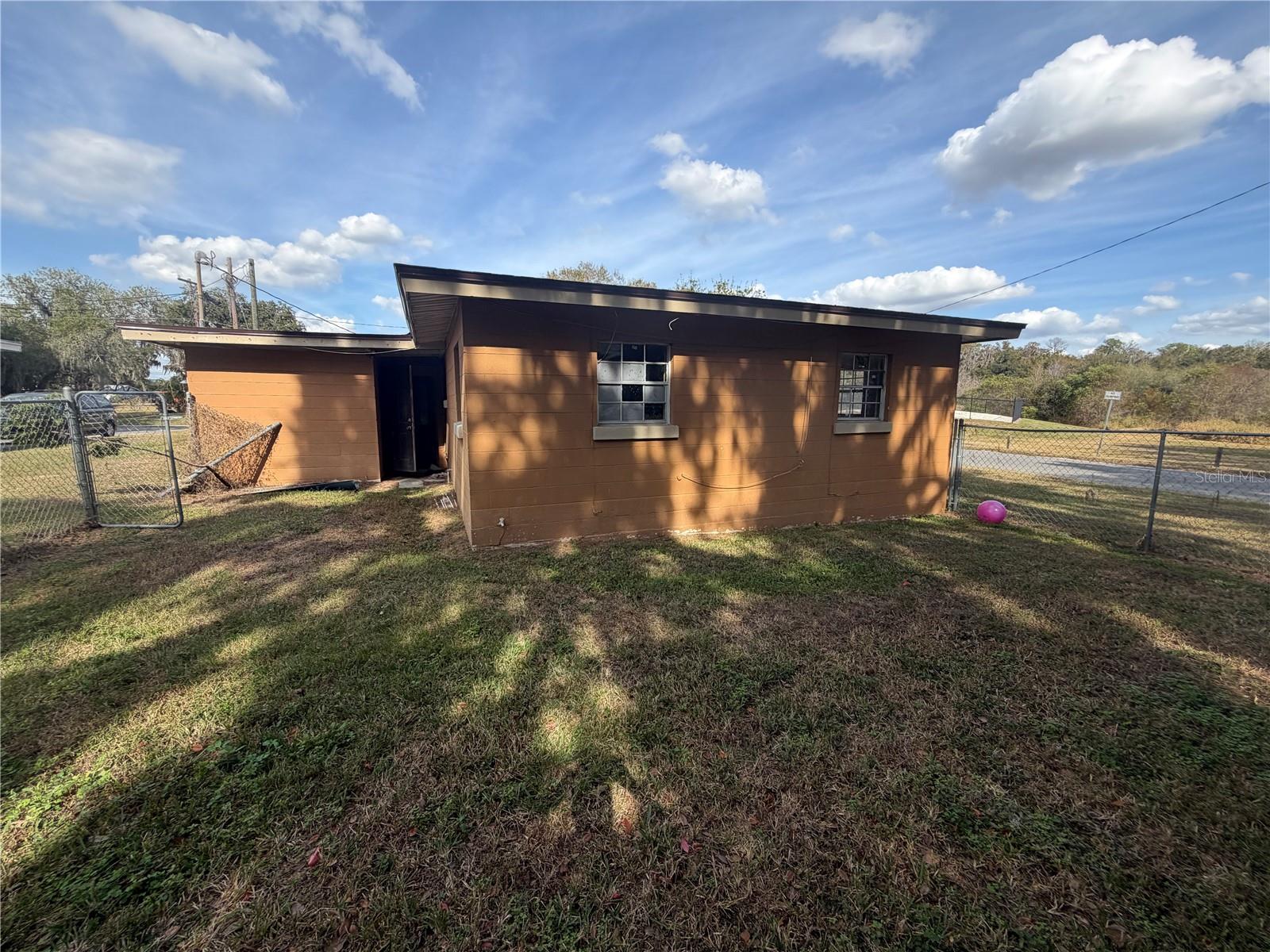 COLLEGE PARK ESTATES - Residential