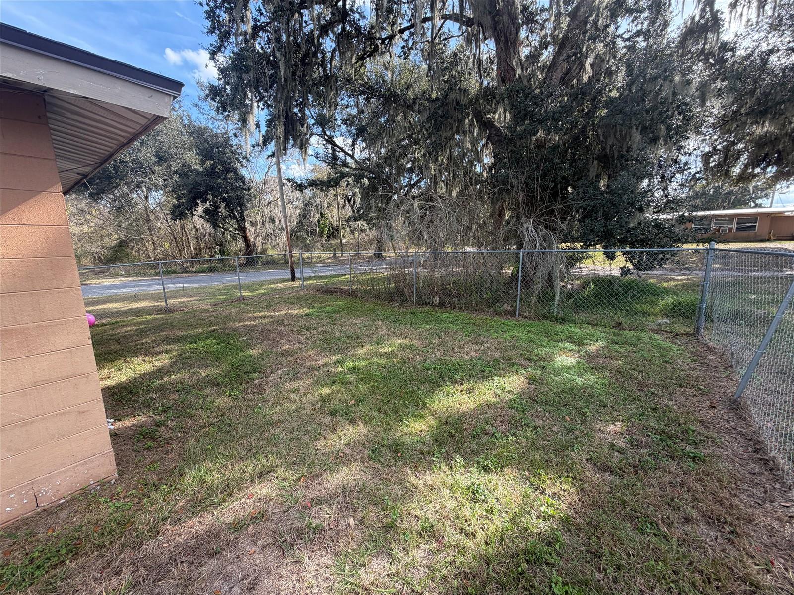 COLLEGE PARK ESTATES - Residential