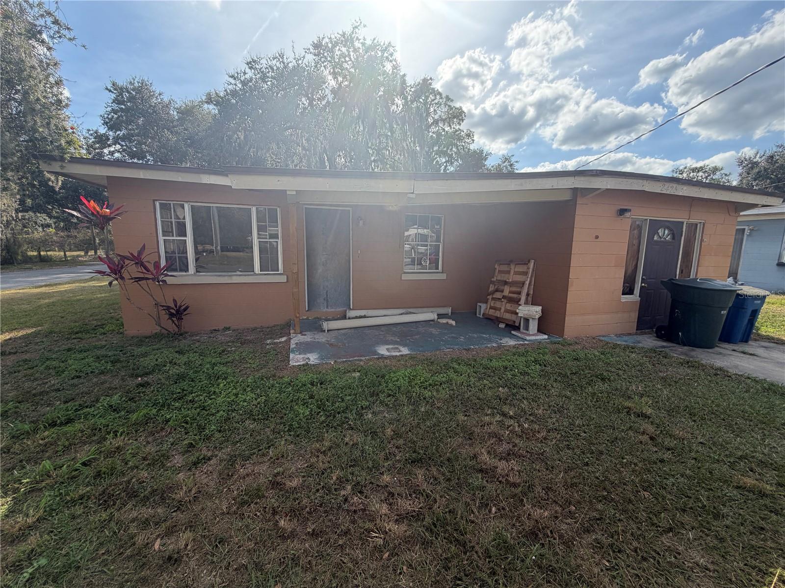 COLLEGE PARK ESTATES - Residential