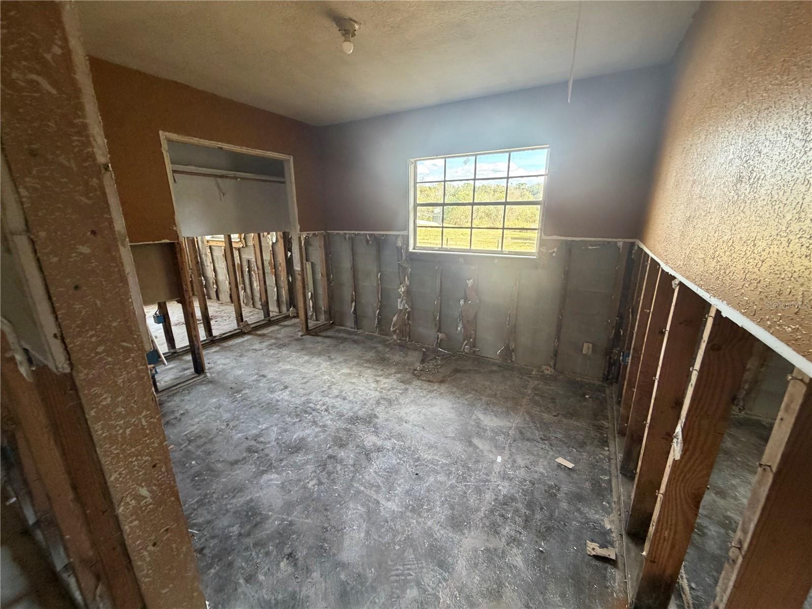 COLLEGE PARK ESTATES - Residential