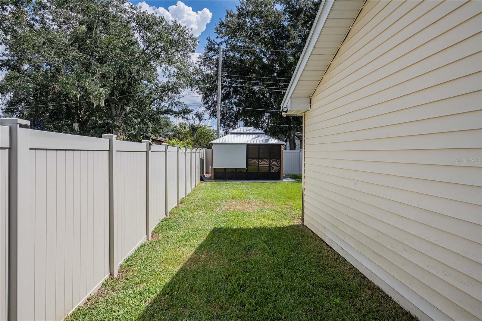 PALO ALTO - Residential Lease