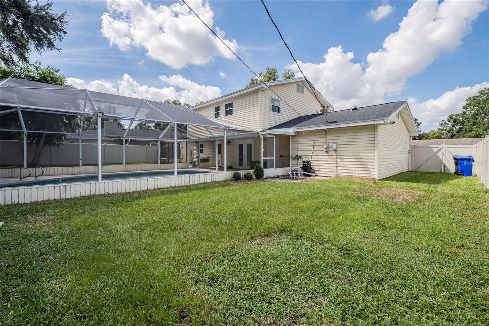 PALO ALTO - Residential Lease