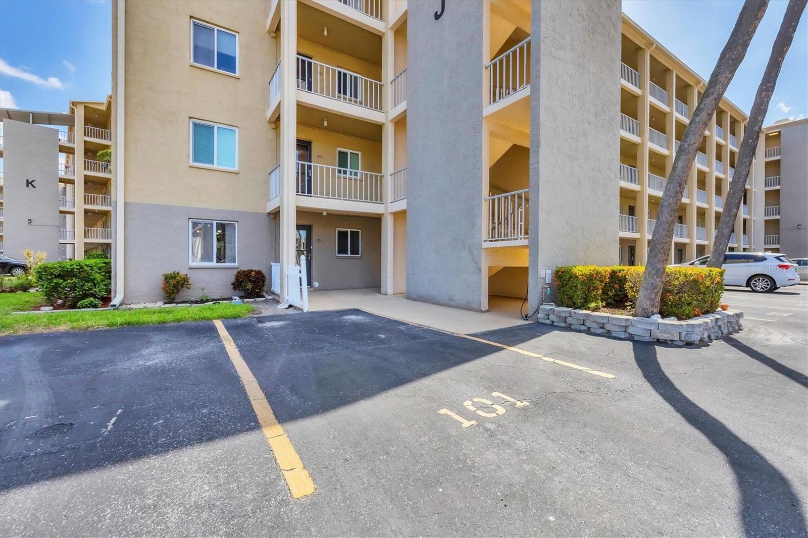 Rarely available END UNIT and FIRST FLOOR condo! This 2 bedroom 2 bath home is move in ready. It boasts a full size washer and dryer in the enclosed Florida room and a huge walk-in double closet for storage. Assigned parking spot right in front of condo for easy access.
BRAND NEW A/C 2025! Newer windows and glass sliding doors..This is a perfect spot to enjoy Florida Living at its Finest! Community amenities feature a heated pool, club room w/ kitchen, sharing library, pool table, covered pier, grill area, shuffleboard, car wash station, and kayak launch. The location of Bayshore on the Lake is prime.. close to Anna Maria Island, River Walk, shopping, golf courses and all the local area has to offer! Very active 55+ community with planned activities and socials for coffee and happy hours, potluck dinners, parties, clubs and group outings.
Bring your offers and start the Florida lifestyle you have always wanted! (Must own for 2 years prior to renting)