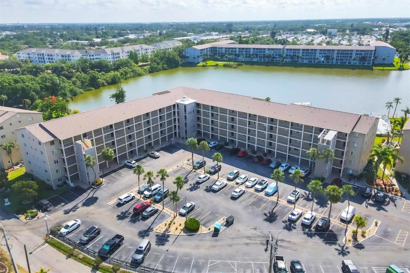 3521 LAKE BAYSHORE DRIVE 3521