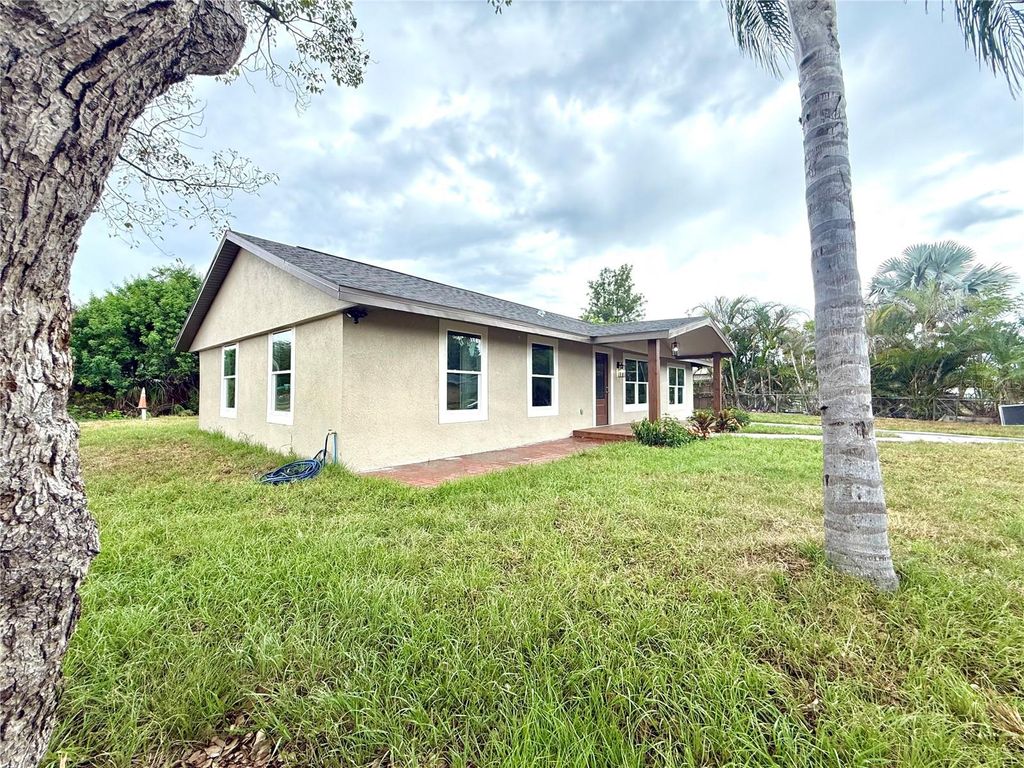 Photo of 1427 Murillo Loop, Ruskin, FL 33570 (MLS # A4699269)