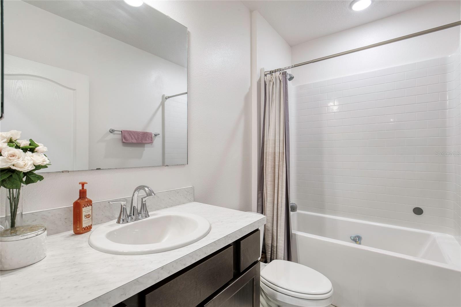 TURNBULL SHORES LTS 01-99 INC - Residential