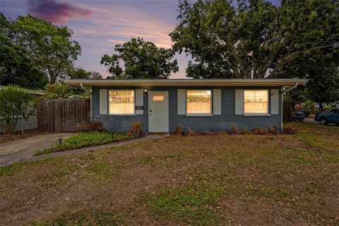 Photo of 3901 13th Avenue N, St Petersburg, FL 33713 (MLS # TB8508263)