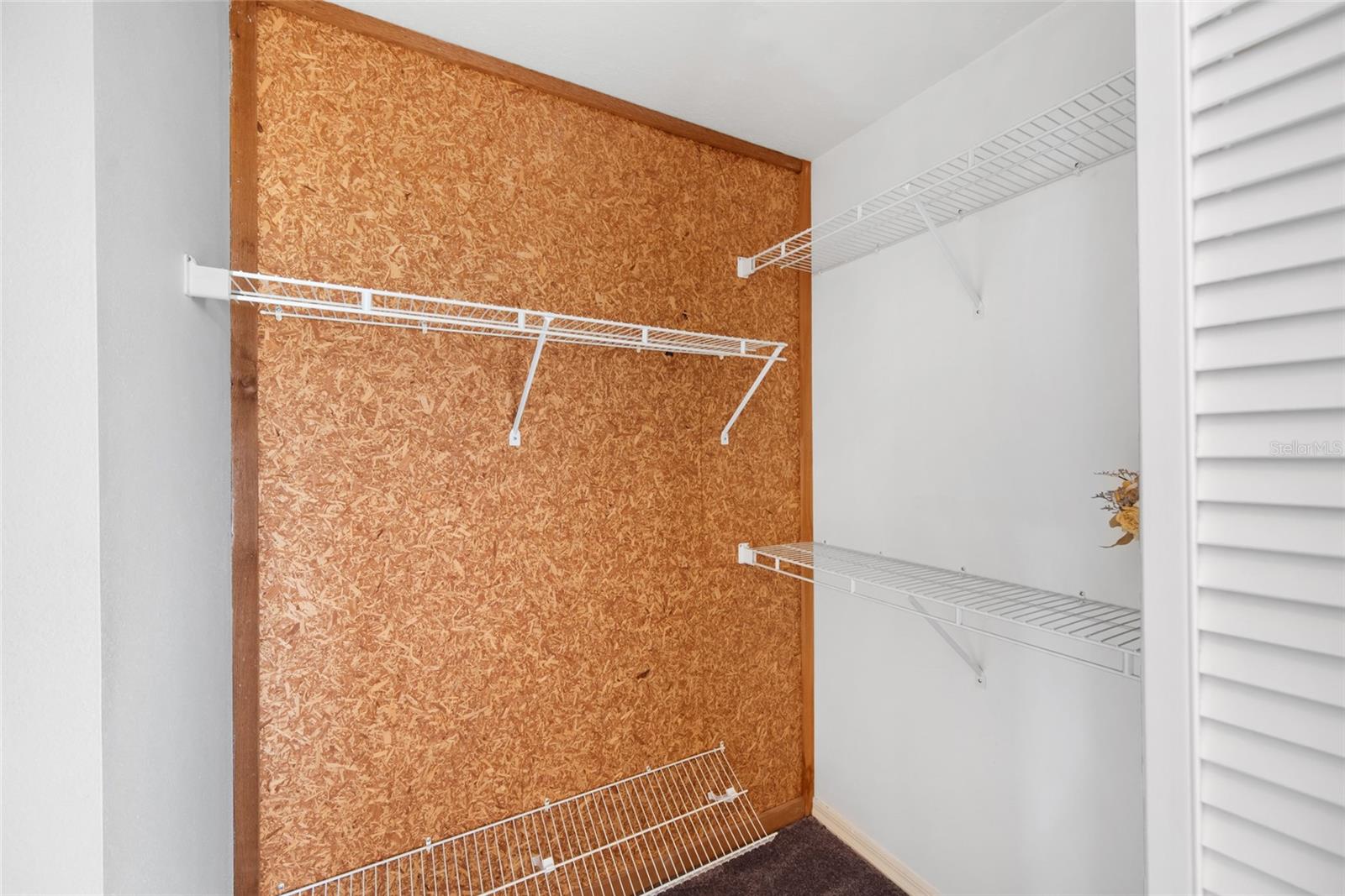 RIVER CROSSING - Residential