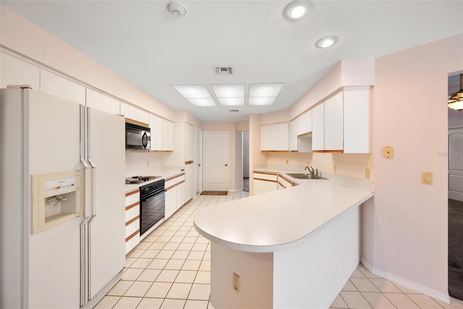 RIVER CROSSING - Residential