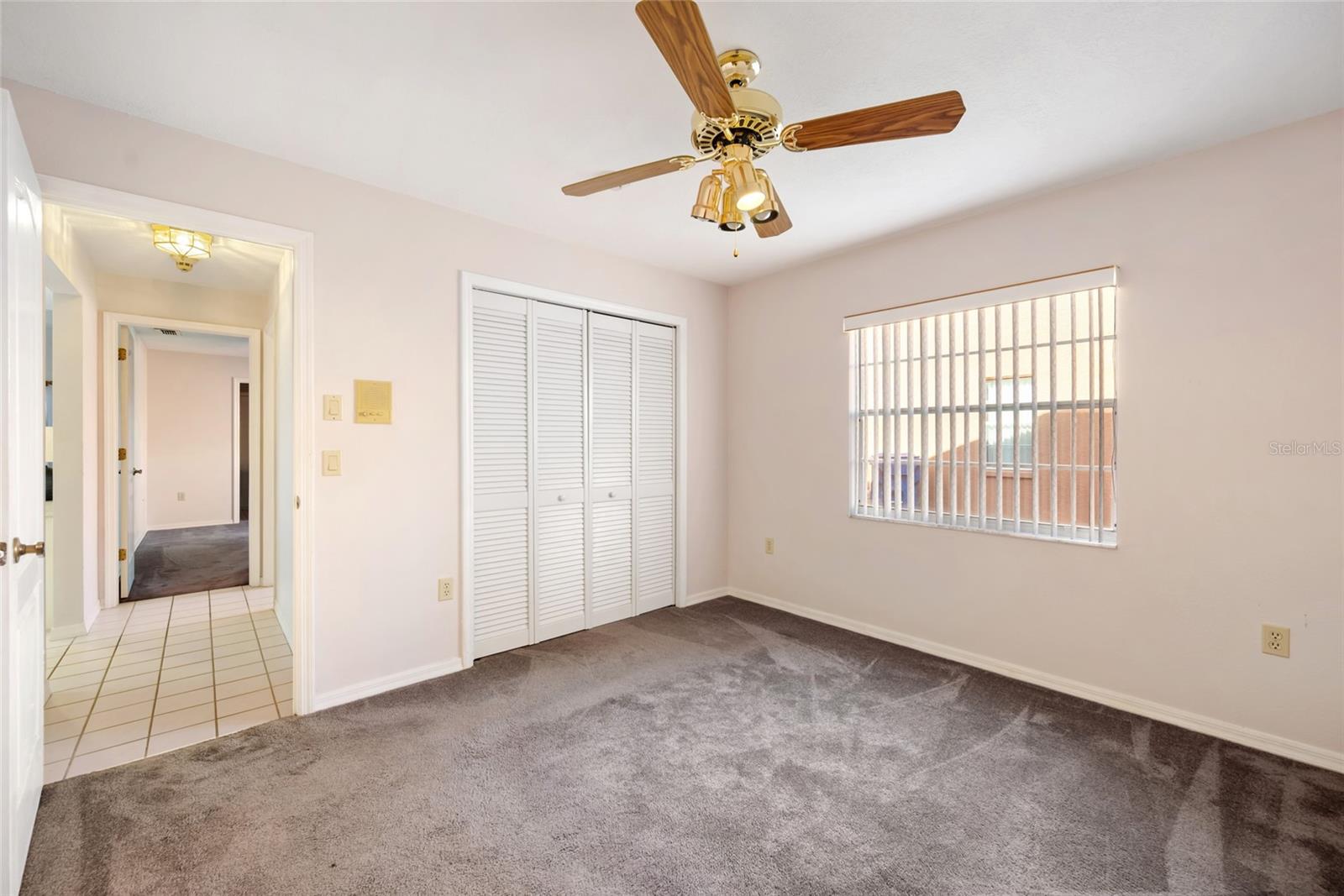 RIVER CROSSING - Residential