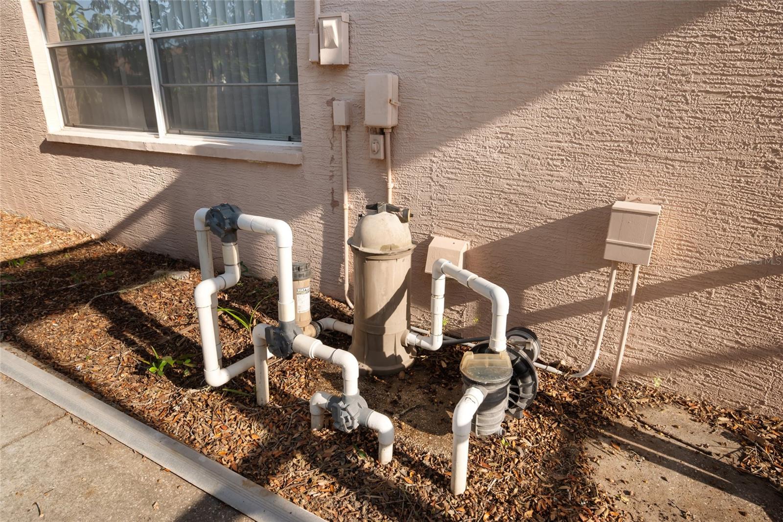 RIVER CROSSING - Residential