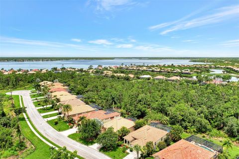 A home in PORT CHARLOTTE