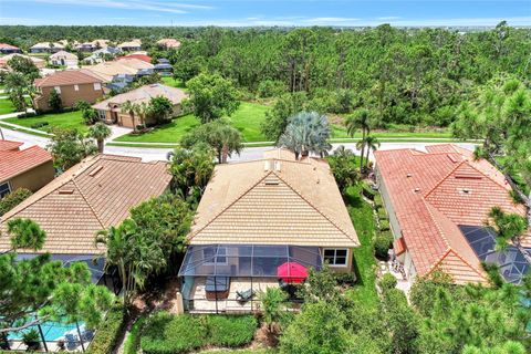 A home in PORT CHARLOTTE