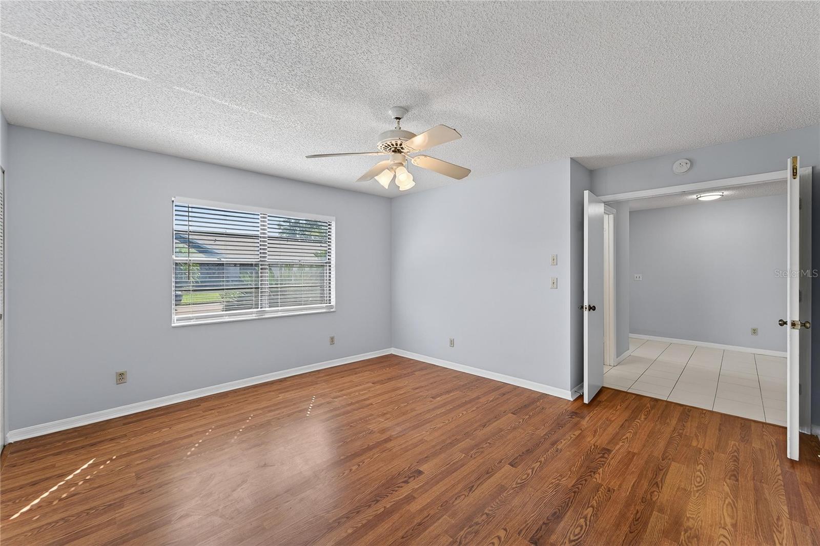 IDLEWOOD CONDO PH 2 - Residential