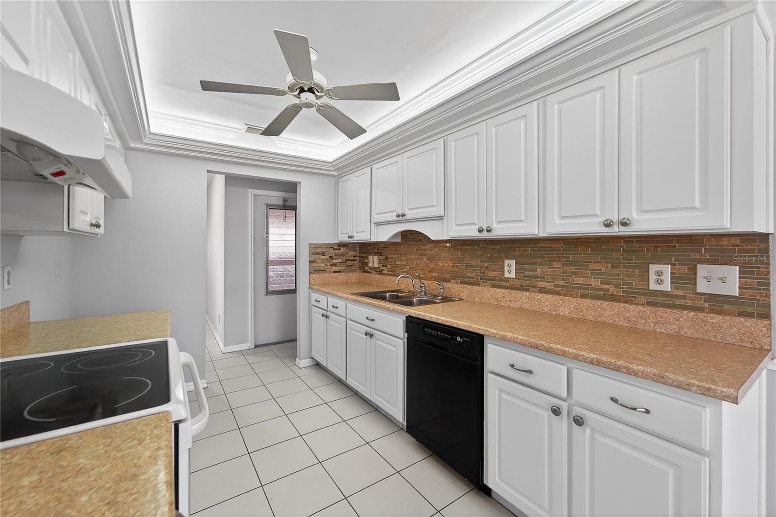 IDLEWOOD CONDO PH 2 - Residential