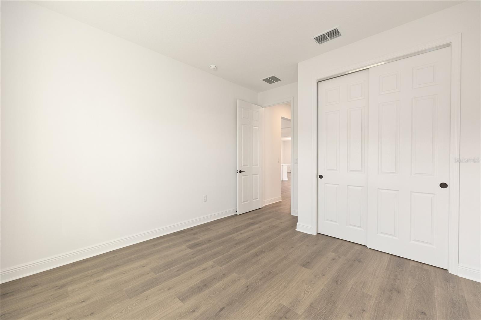 ON TOP OF THE WORLD - Residential