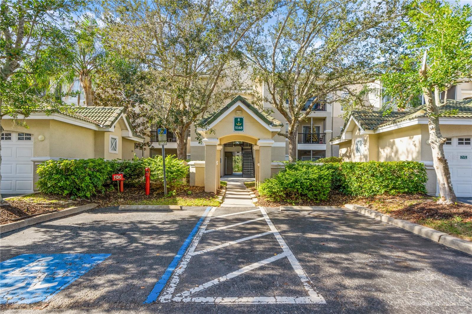 SERENADE ON PALMER RANCH - Residential Lease