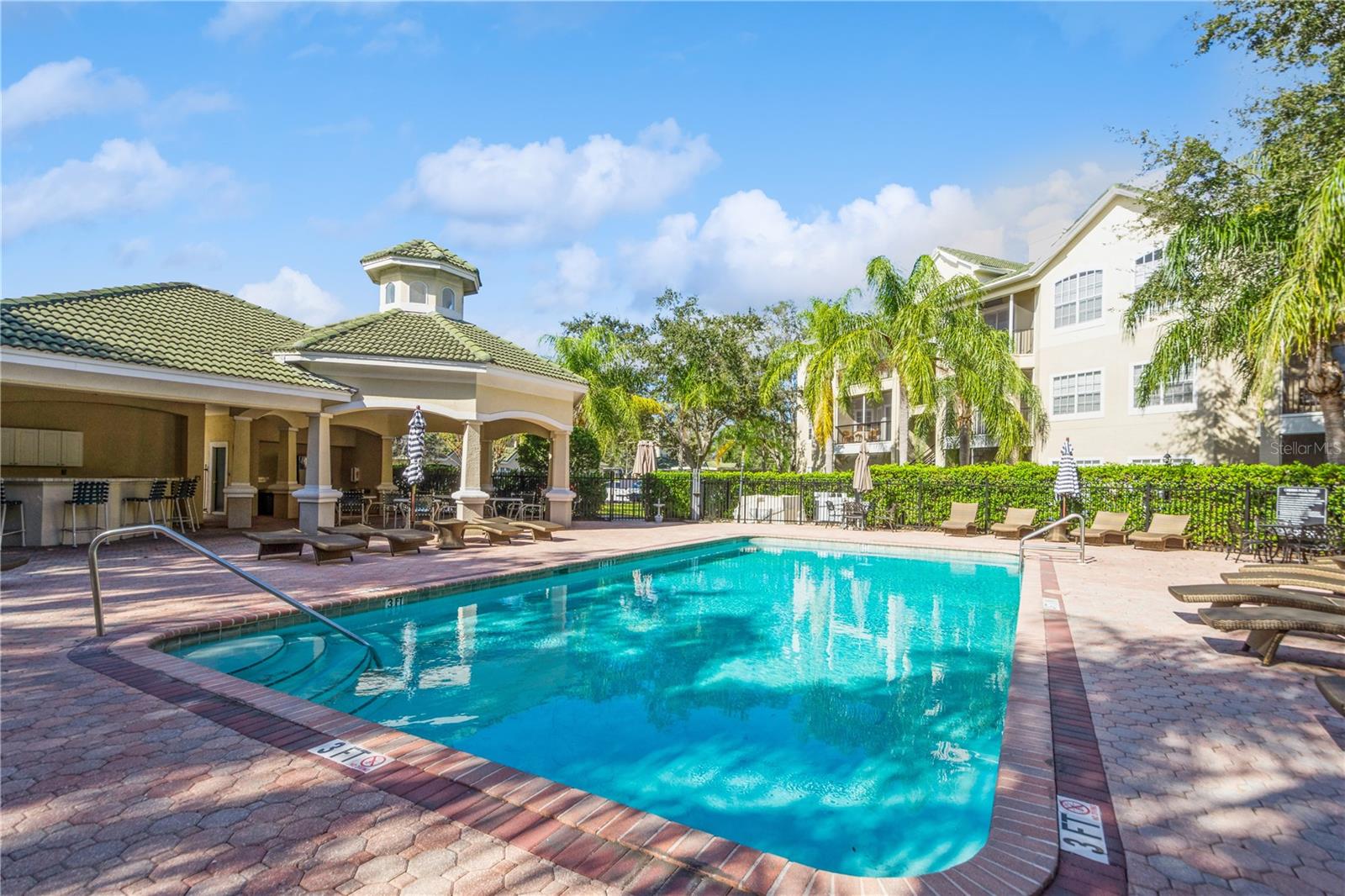 SERENADE ON PALMER RANCH - Residential Lease