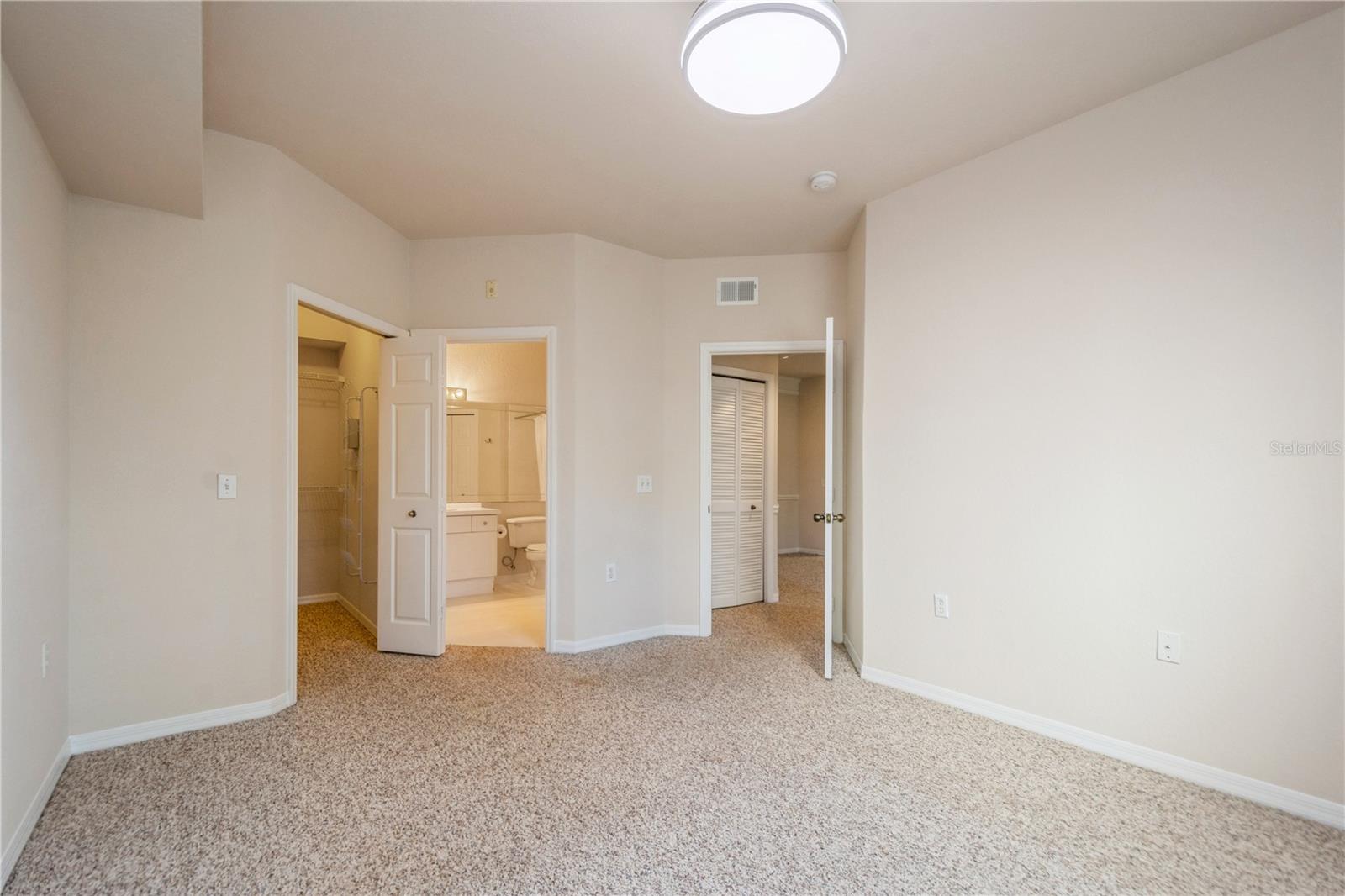 SERENADE ON PALMER RANCH - Residential Lease