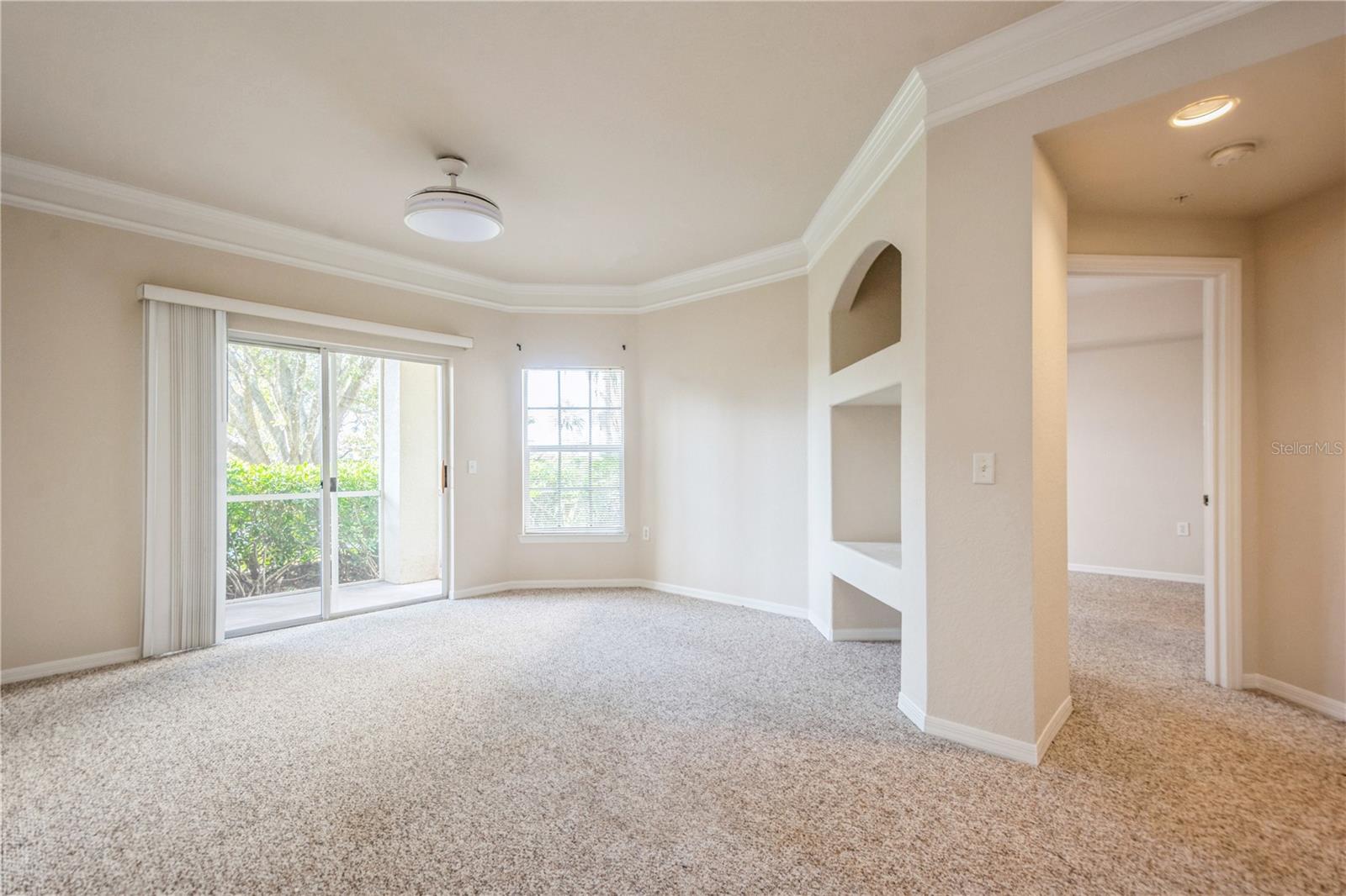 SERENADE ON PALMER RANCH - Residential Lease