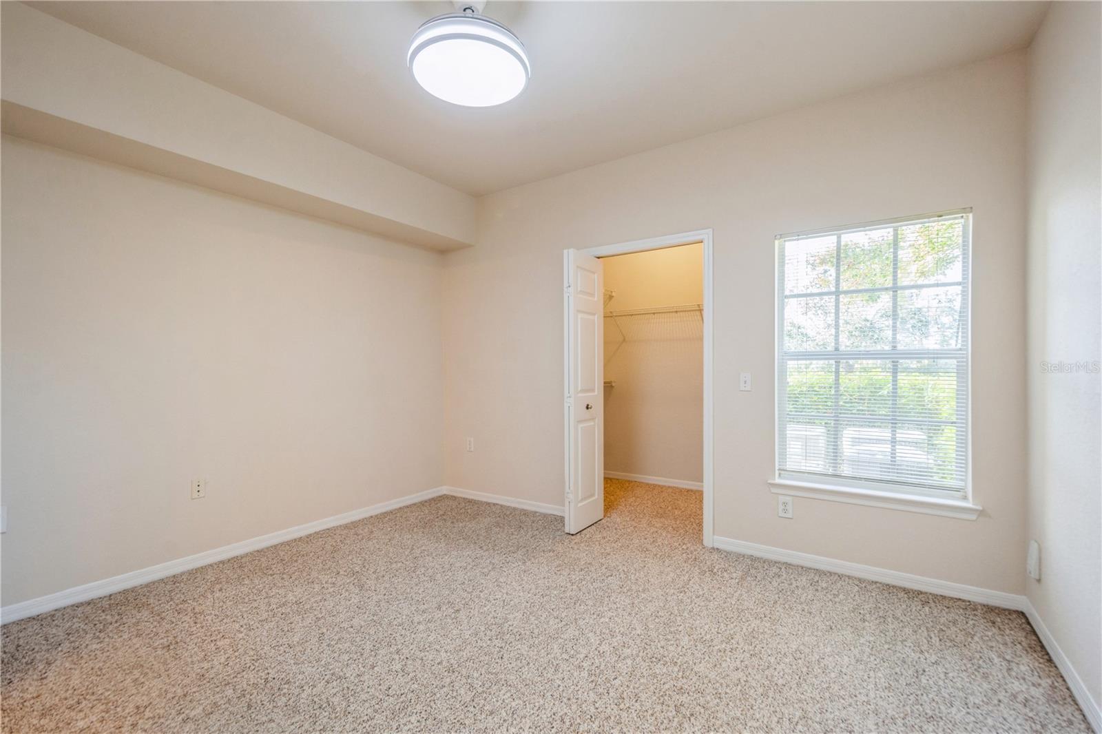 SERENADE ON PALMER RANCH - Residential Lease