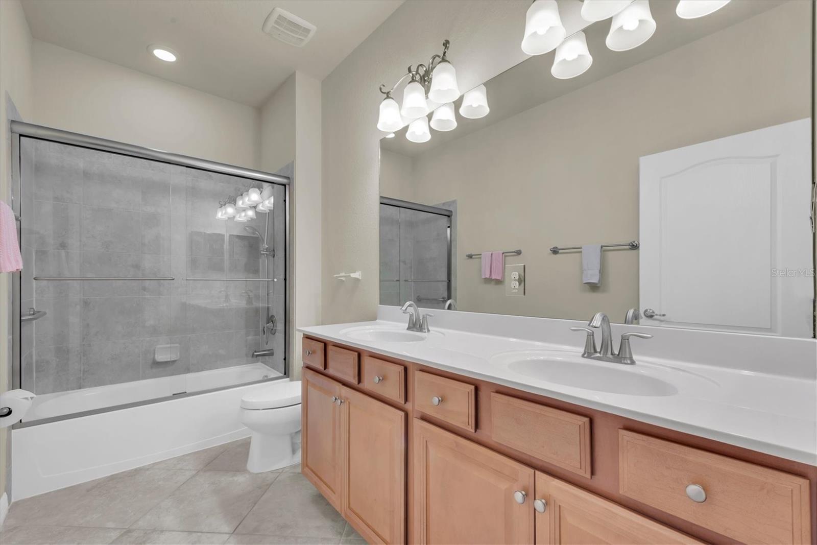 RIVER STRAND, HERITAGE HARBOUR - Residential