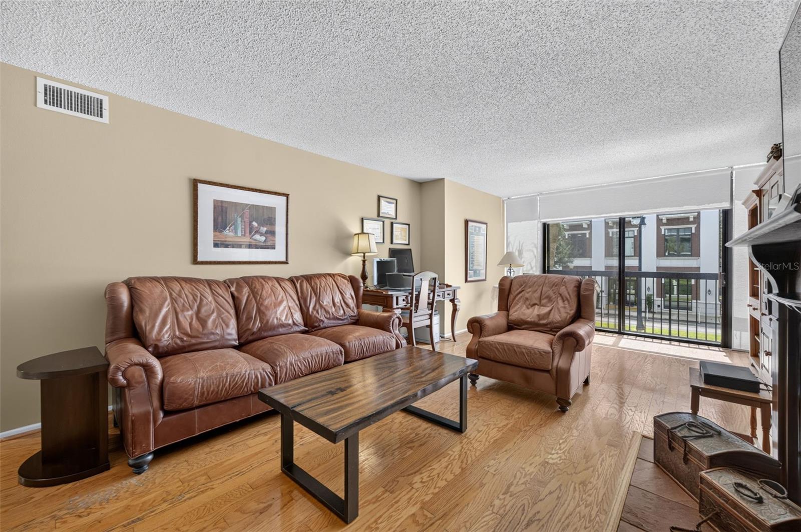 Casas a venda 4 - Jen Dantas 250 CAROLINA AVENUE 202