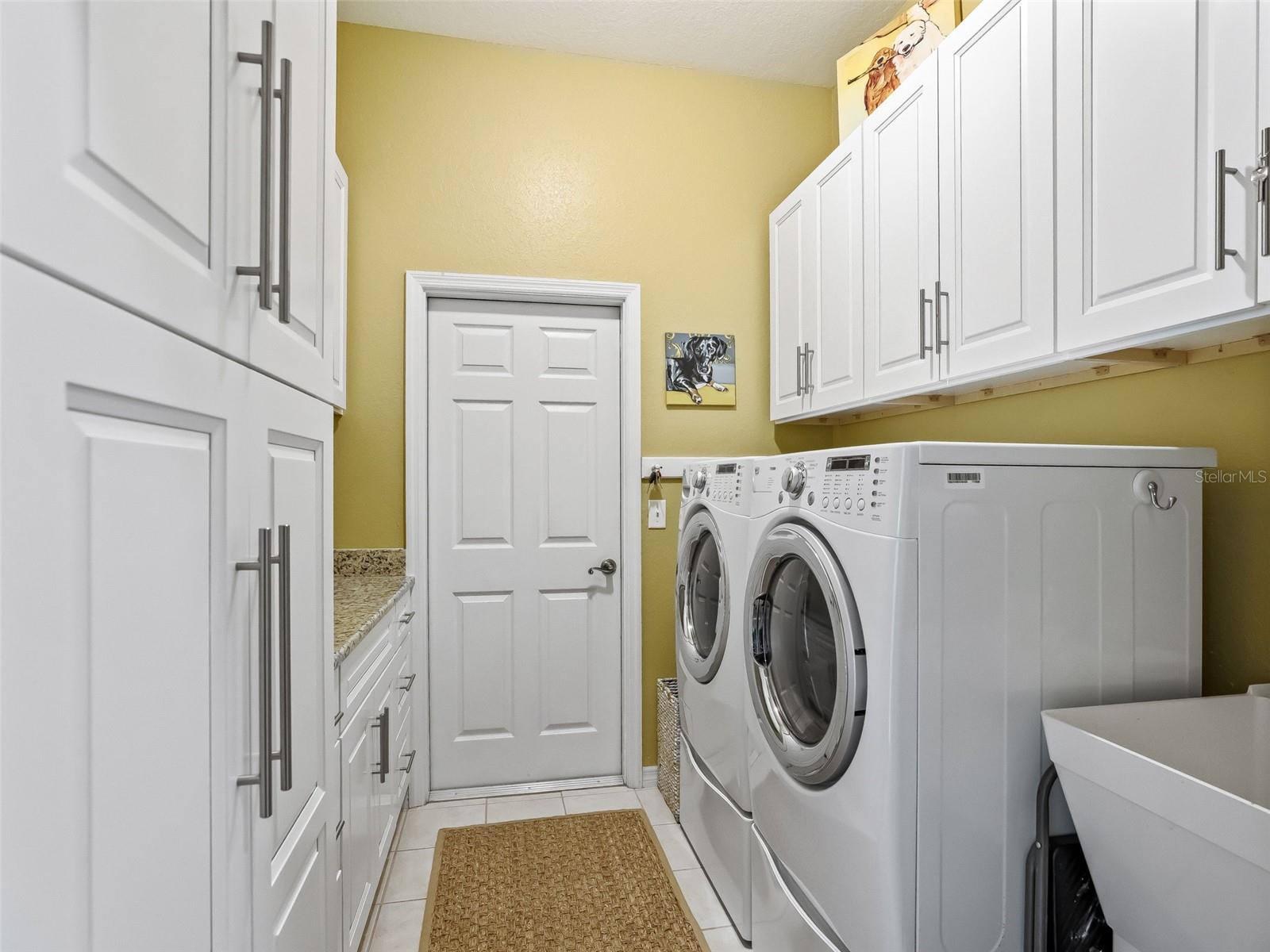 STONECREST - Residential