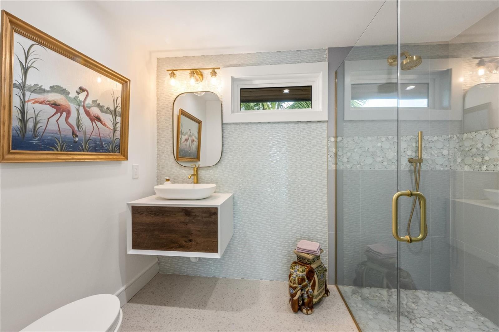 HOLMES BEACH 17TH UNIT - Residential