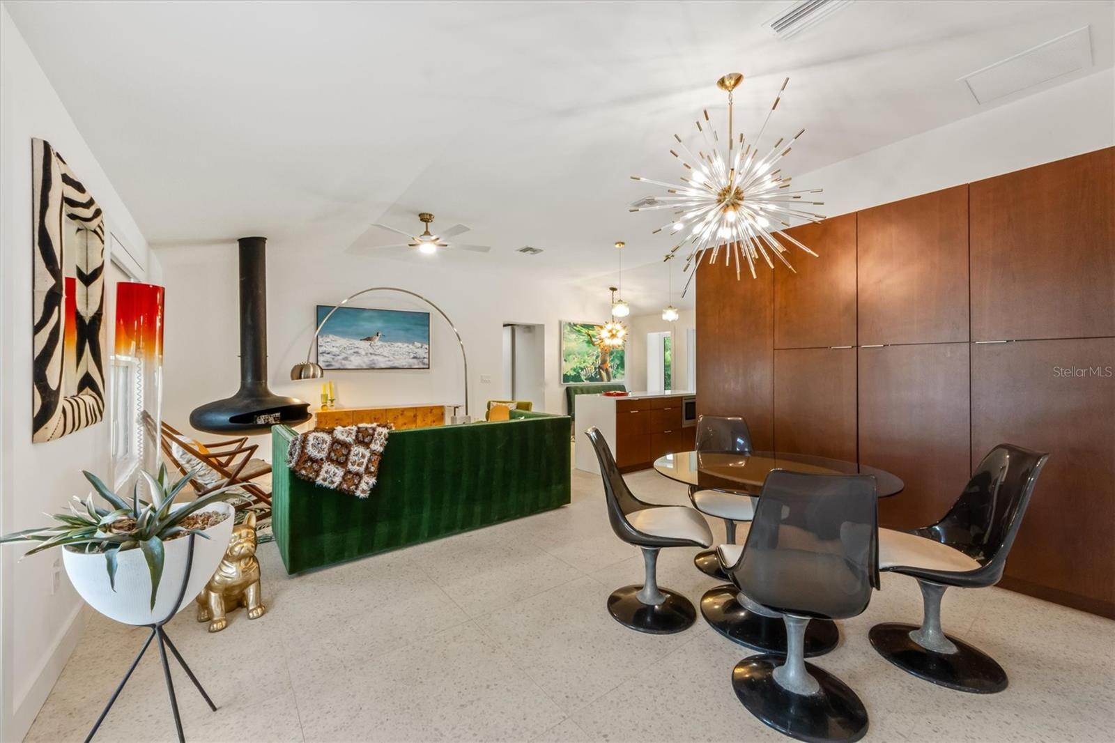 HOLMES BEACH 17TH UNIT - Residential