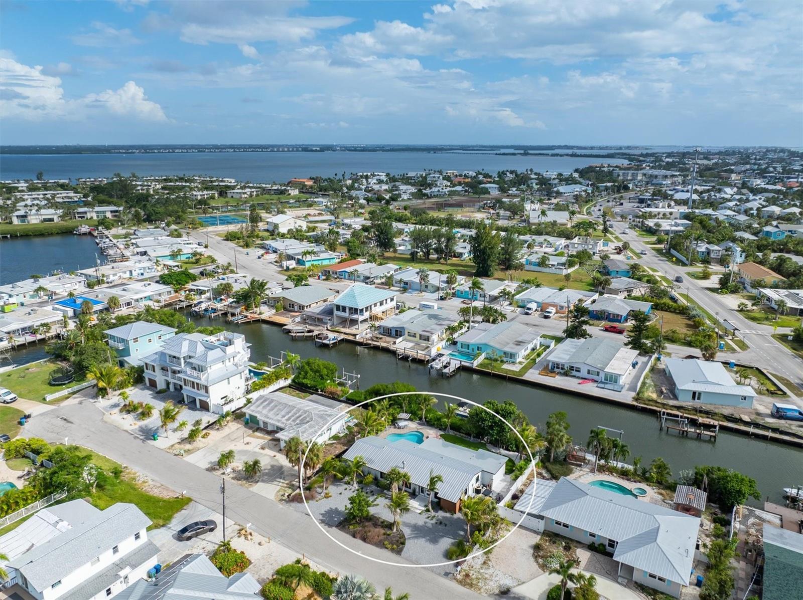 HOLMES BEACH 17TH UNIT - Residential