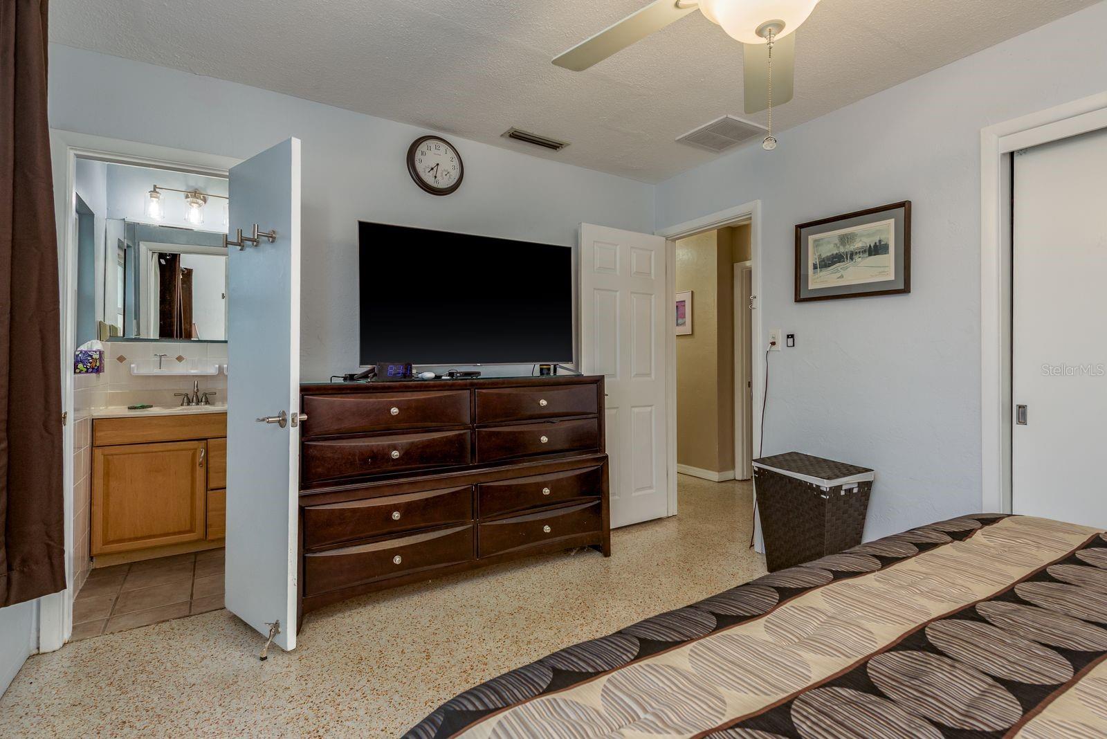 GARDEN MANOR SEC 2 - Residential