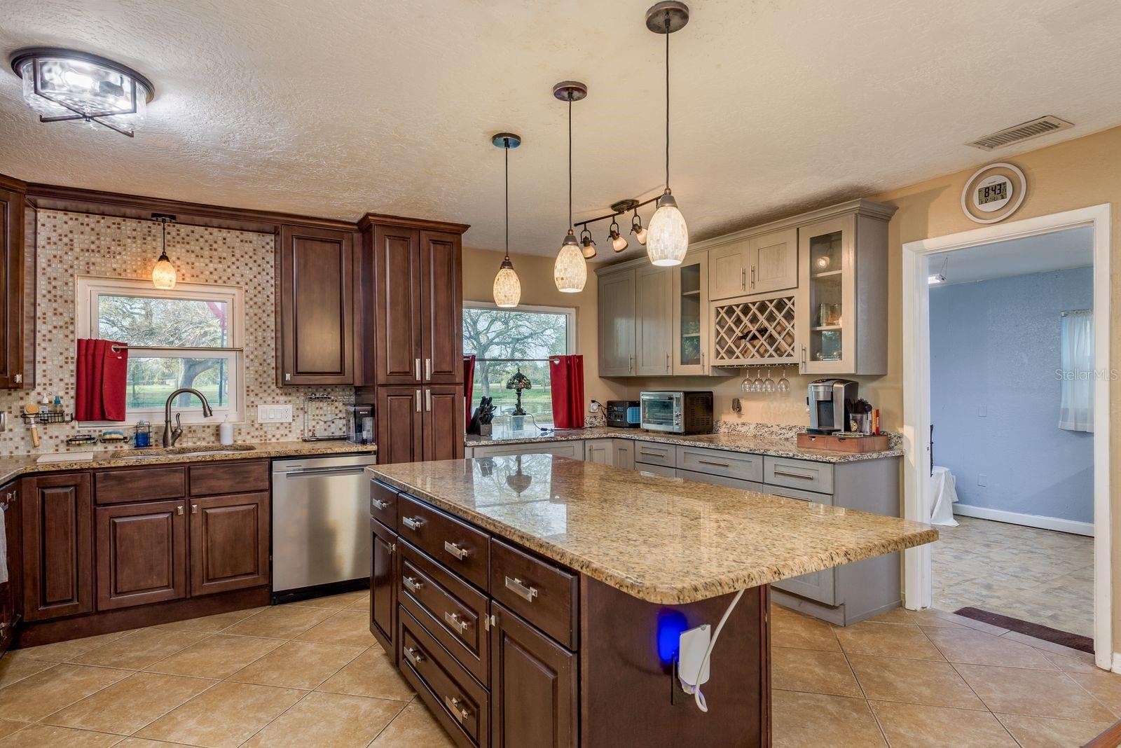 GARDEN MANOR SEC 2 - Residential