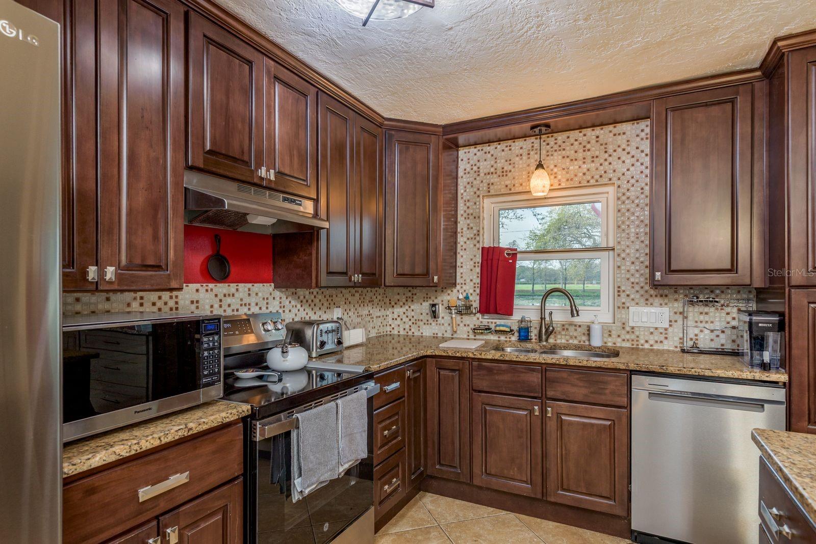 GARDEN MANOR SEC 2 - Residential