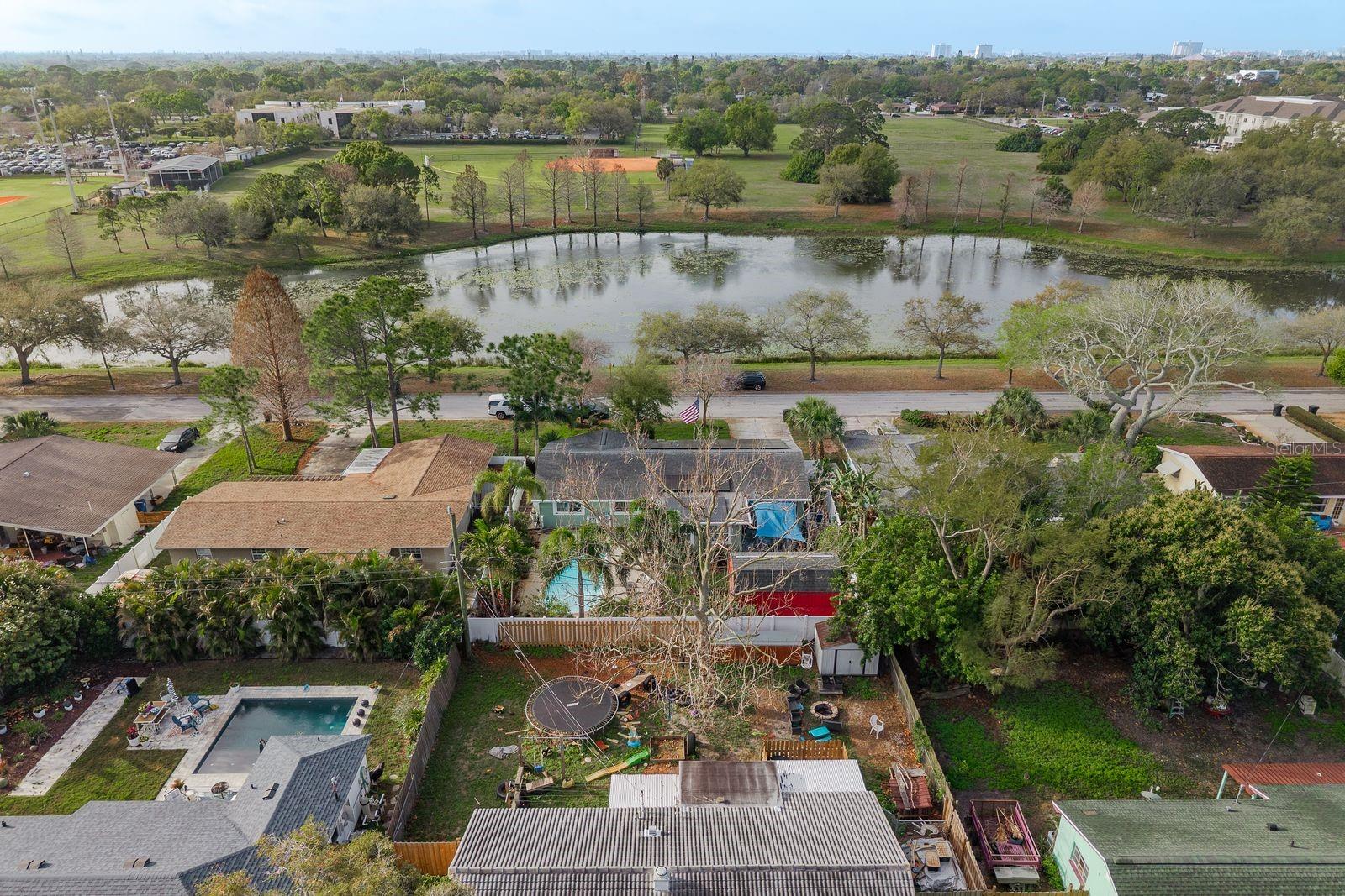 GARDEN MANOR SEC 2 - Residential