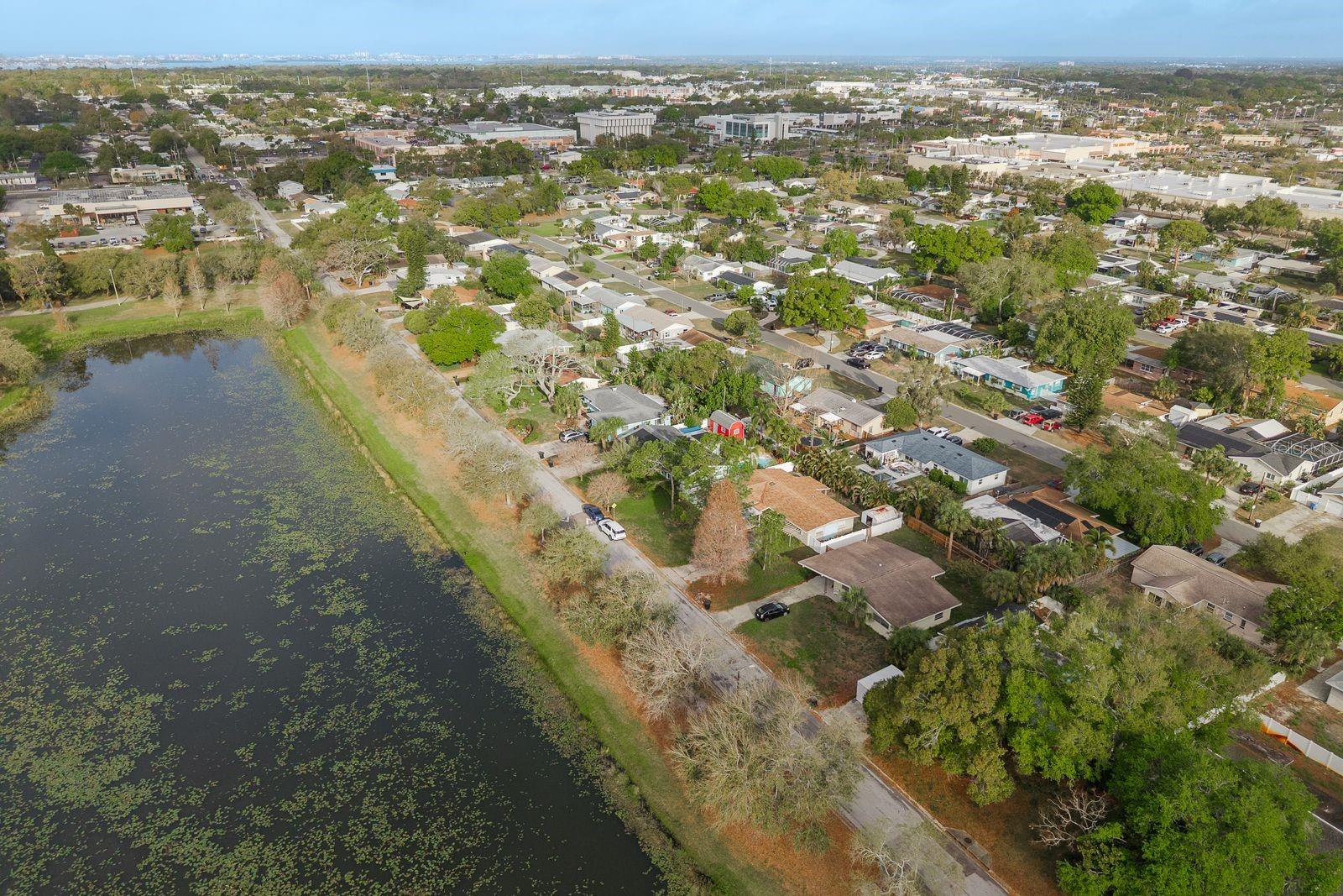 GARDEN MANOR SEC 2 - Residential