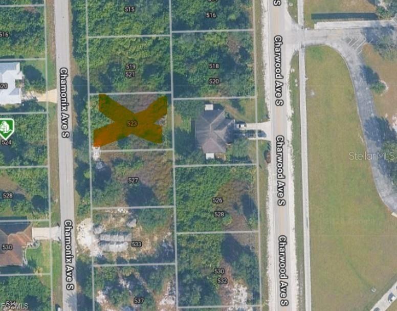 LEHIGH ACRES - Land