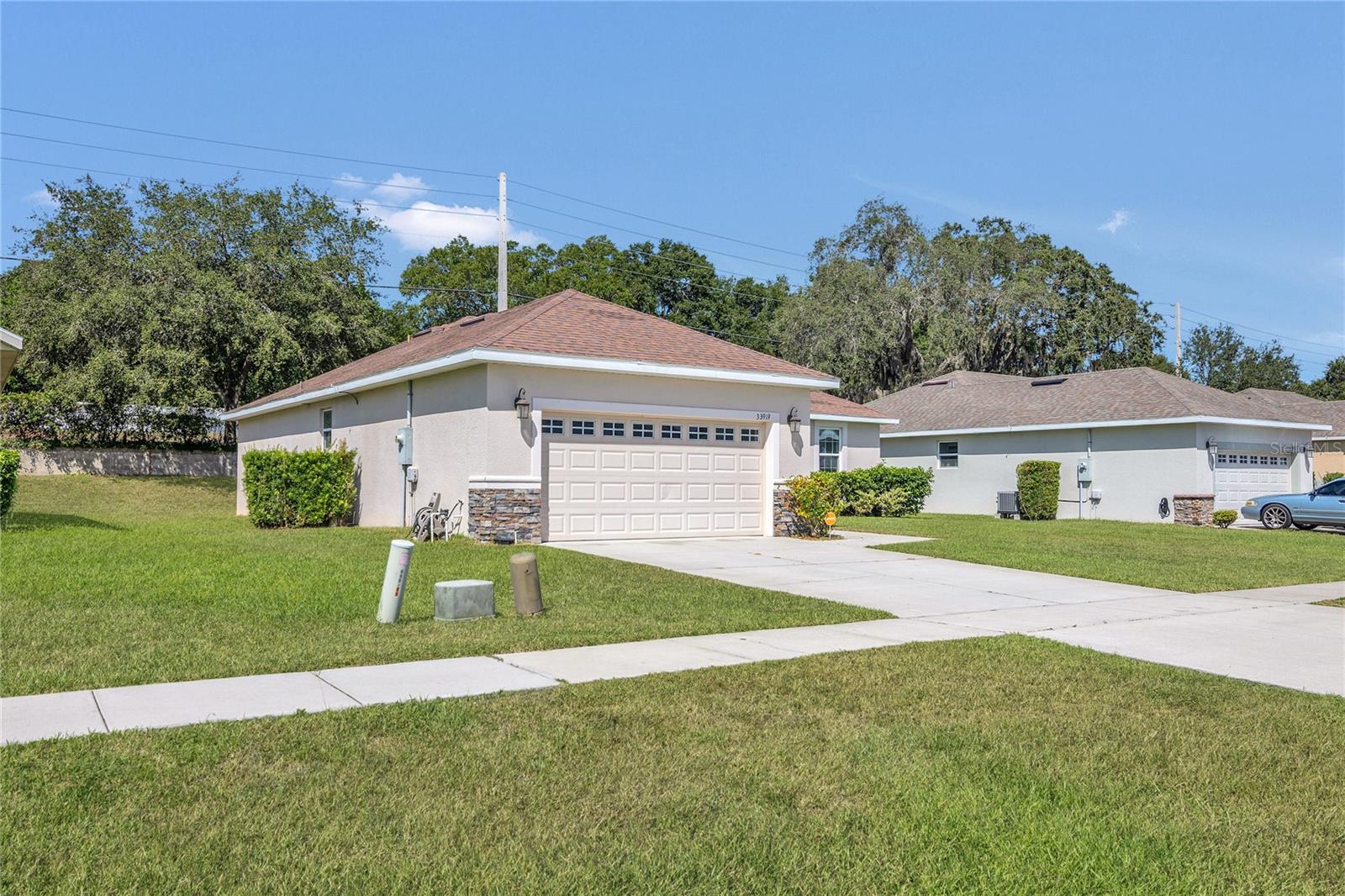 33919 EMERALD POND LOOP