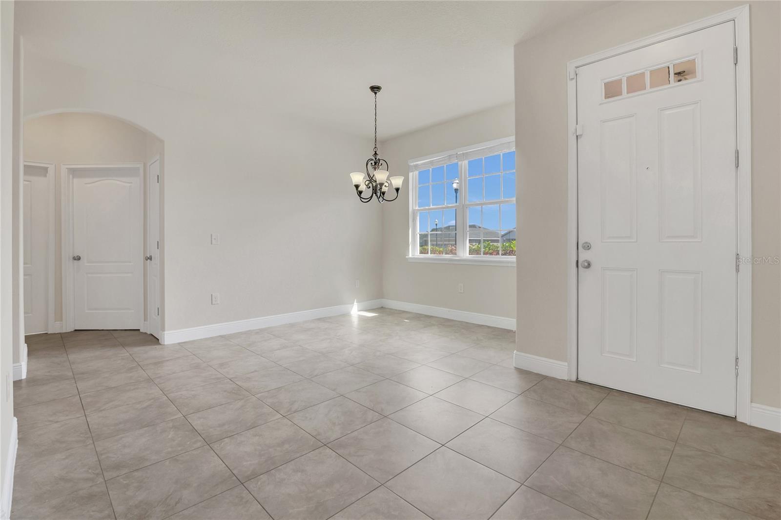 33919 EMERALD POND LOOP