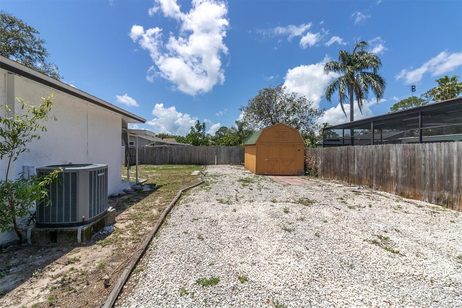 1402 TALLAHASSEE DRIVE