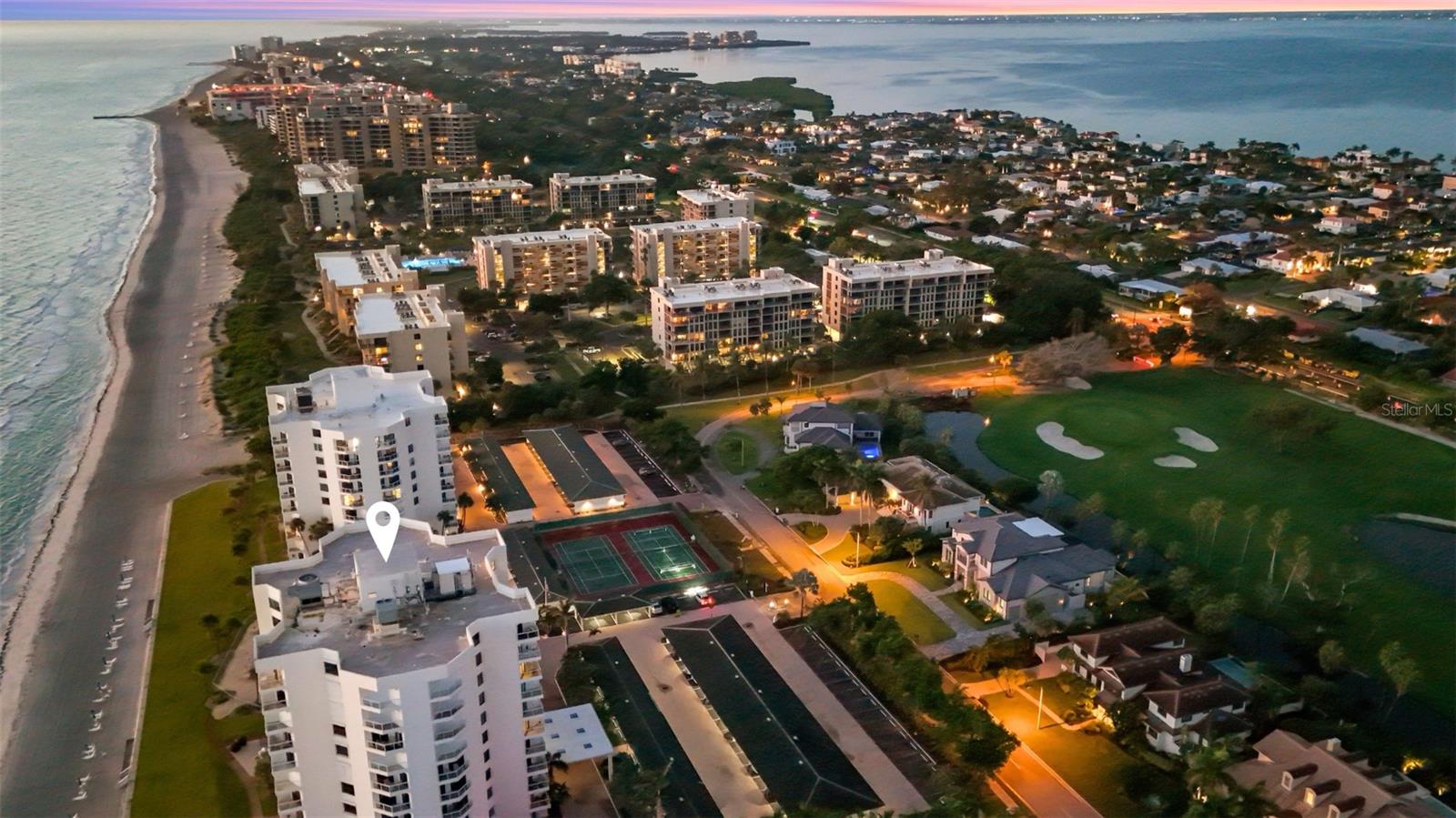 PRIVATEER SOUTH - Residential