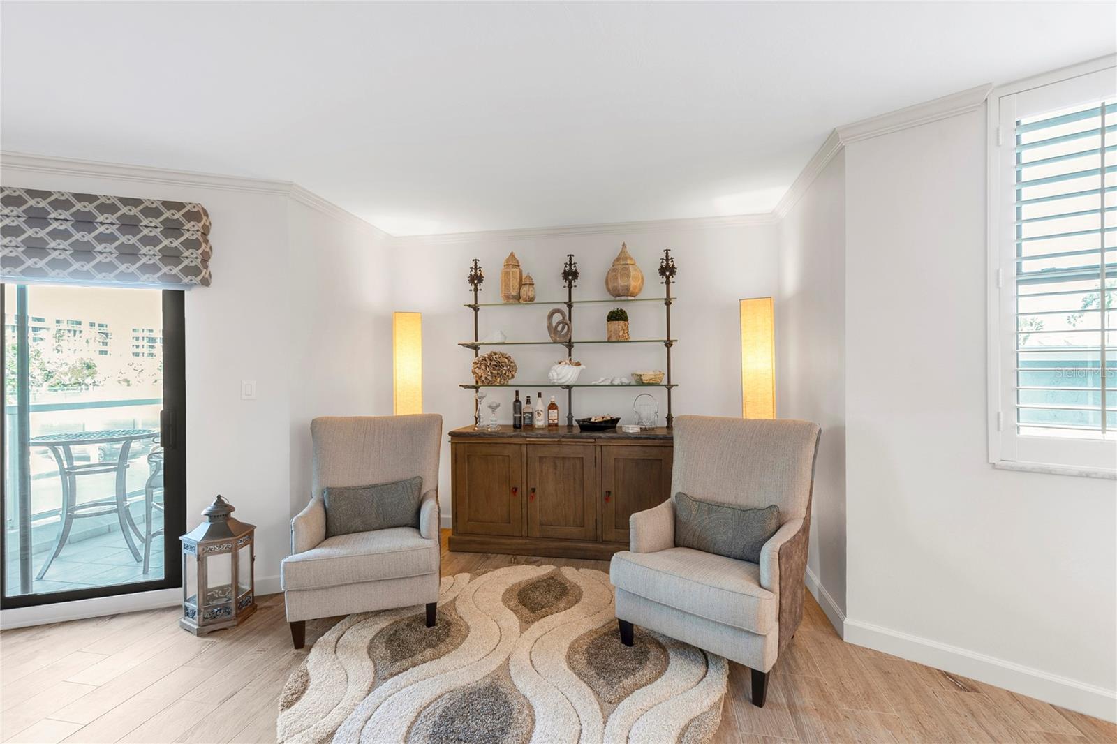 PRIVATEER SOUTH - Residential